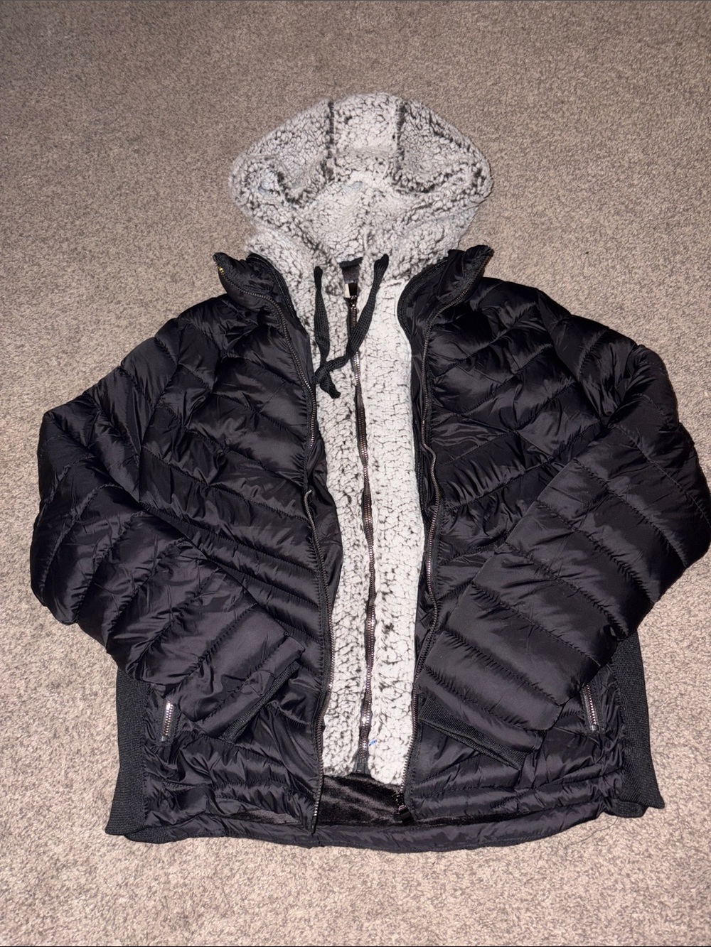 NWOT-YMI -Women’s Black Puffer Jacket with Gray Sherpa Lining - Women's Coat